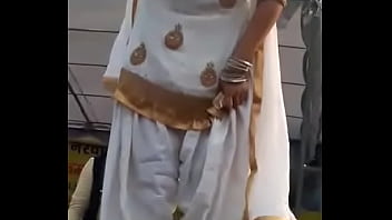 Preview 2 of Short Xxxsamazing - Punjabi girls hot dance