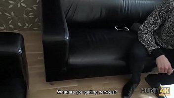 Preview 4 of Seks Tukker Istri Dgn Teman - HUNT4K. Real cuckold allows stranger to fuck his nice girlfriend