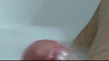 Preview 1 of Ssni 243 - Drkanje u kadi