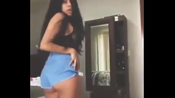 Preview 4 of Karana Kaff - Jovencita d. Bailando Hot.