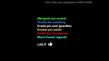 Preview 1 of Girl Army Porn - Casal jovem &eacute_ flagrado fazendo sexo em &aacute_rea de uso comum no condom&iacute_nio
