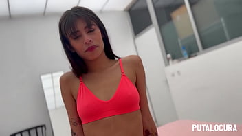 Preview 2 of Girl Cat Xxx - PutaLocura - Torbe se corre en el co&ntilde_o de la sexy teen latina Mells Blanco