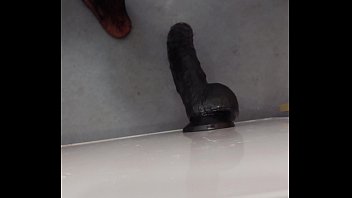 Preview 1 of Alyson Tylor Oily With Brazzer - This toy ist too small