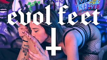 Preview 1 of Milfy City - Learn The Art Of Foot Sucking