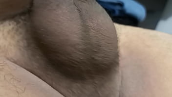 Preview 3 of Big Dog Fucking Women Mature - mi huevos rebotando cuando me la jalo