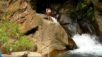 Preview 4 of Seachmujra Xxxnargis - Me encanta que el agua acaricie mi conchita