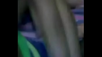 Preview 4 of Housewife Handjobs Gloves - سخنه اوي عاوزه حد يريحني