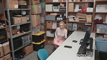 Preview 1 of Hotteirls Fuck Good Boobs - She loves the guards cock very much at the office