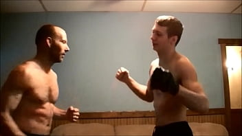 Preview 4 of Maduros Homens - gay gutpunch