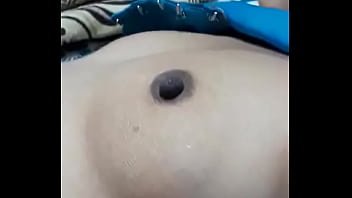 Preview 2 of Rakhi Sawant Xxxvideo - aunty showing boobs