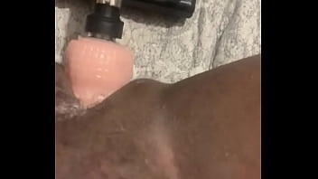 Preview 4 of Indian Mom And Son Fukign - Yo gazando con mi juguete