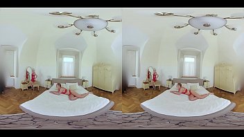Preview 1 of Xxx P 3gp - Czech VR 305 - Finger Lickin&#039_ Good