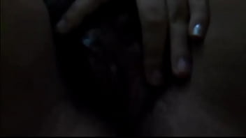 Preview 2 of Freshli Faked - Se masturba en el ba&ntilde_o