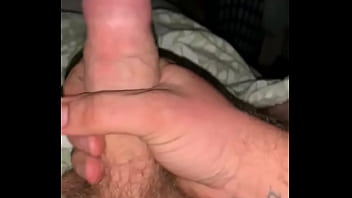 Preview 1 of Beuty Fitnes - Late night stroking