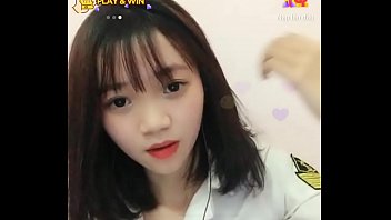 Preview 3 of Ofice Saxx Video - Em nữ sinh dễ thương livestream Uplive