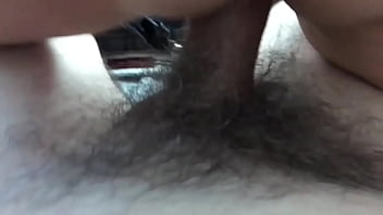 Preview 4 of Longhair Mallu - Follando en el sof&aacute_. Parte I