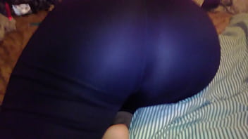 Preview 2 of Sexsi Jangal - Big ass Latina shaking and showing ass and pussy