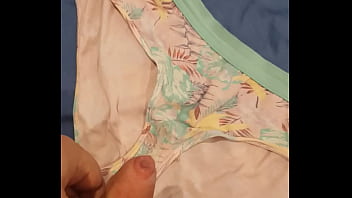 Preview 4 of German Hd Hdxyz - Quick cum on sister&#039_s panties