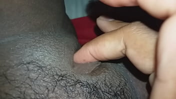 Preview 3 of Yoga Techar Xnxx - Mulata gostosa se masturbando.