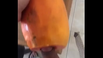 Preview 2 of Arbice Sexc Vedio - Cogiendome una papaya