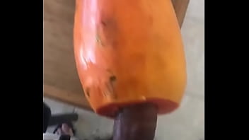 Preview 1 of Arbice Sexc Vedio - Cogiendome una papaya