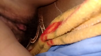 Preview 4 of Pizza Boy Free Shemalebussex - Mi esposa peludita