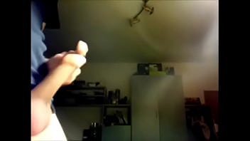 Preview 1 of Tube Pornes - Young czech boy cumshot