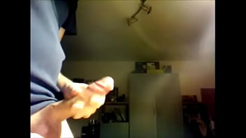 Preview 4 of Tube Pornes - Young czech boy cumshot