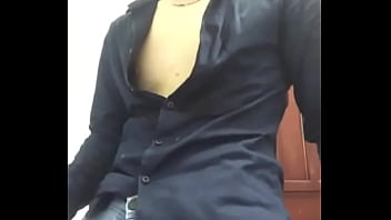 Preview 4 of Gand Xxx Hot - Gay Viet Nam Thu Dam 1