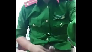 Preview 4 of Classic Mom Boy Videos - Tổng hợp C&ocirc_ng An v&agrave_ Qu&acirc_n Đội Việt Nam P1 | | Xem th&ecirc_m: http://bit.ly/GetMorexVideos-MrT
