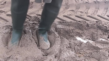 Preview 2 of Fbb Muscles Worship Slave - Crushing the Mud in Hunter Waders