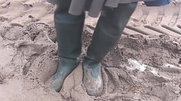 Preview 4 of Fbb Muscles Worship Slave - Crushing the Mud in Hunter Waders
