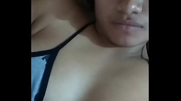 Preview 1 of Selepimg 2017 - St&eacute_fany cheia de tes&atilde_o no periscope