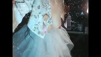 Preview 2 of Sunny Leone And Other Man Fakkig - Kpop Kara Go go Summer half nude ver