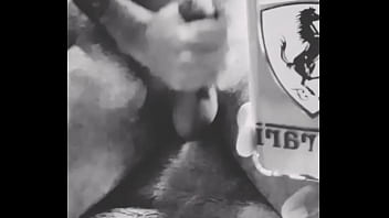 Preview 2 of Sexyporn Move Washroon - Cristiano batendo punheta imaginando sua esposa sentando em outro pau