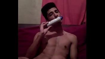 Preview 3 of Indian Xxvideos - Putito argentino Rama Godoy con desodorante en su culo