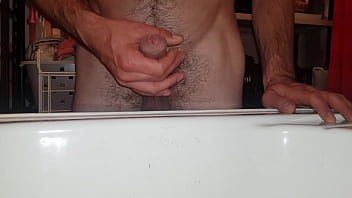 Preview 1 of Angry Grils Xxx - Pisse bandante