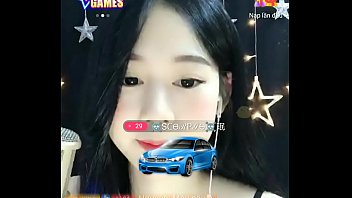 Preview 2 of Paper Anal Xx - Hotgirl thường quy tụ tại Uplive lắm