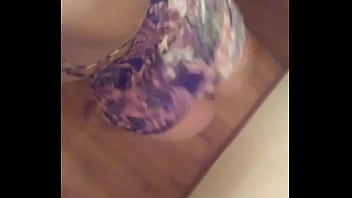 Preview 1 of Mommy Afton Diaper - Hydro clapping