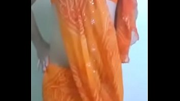 Preview 2 of Mom Pussys Licking - Big Boobs Desi girl Indian capture self video for her boyfriend- Desi xxx mms nude dance Halkat Jawani