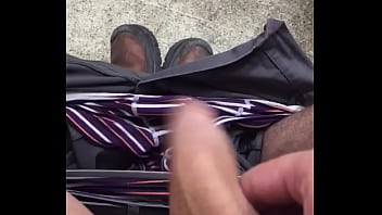 Preview 2 of Uncle Masturbation - Trabajo