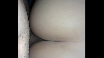 Preview 2 of Rania Youssef Porn Video - CASADA REBOLANDO NA ROLA DE QUATRO.