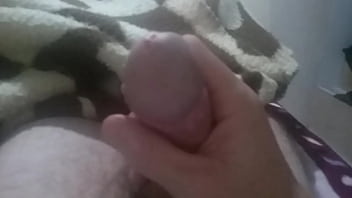Preview 1 of Amateur Teen Gtes - Punheta matinal