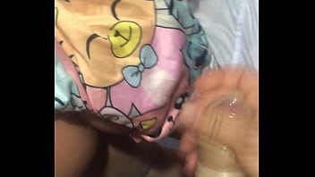 Preview 4 of Lesbian Rimming - O olhar da porca velha e imunda em sua INTEADA jovem e safada ( SEX TOY )