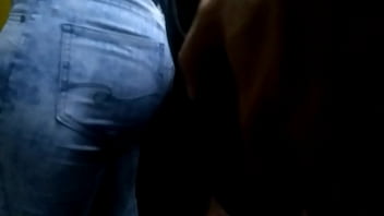 Preview 3 of Ebony Facefuck - Gostosa bunduda no &ocirc_nibus.