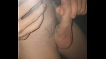 Preview 4 of Bangladesh Sex Bideo Movies - Novinho de Uberaba batendo uma punheta