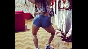 Preview 1 of Online Porn Movies - Paraguaia Gostosa Sentando e Quicando