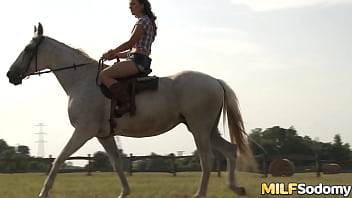 Preview 1 of Zzz Wwwcom - Hot MILF Alice Romain Enjoys a Wild Ass Fuck in The Field