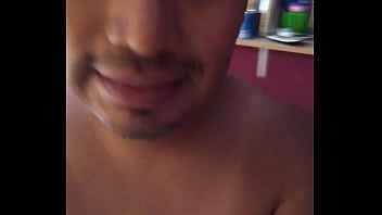 Preview 4 of Busty Massagr - V&iacute_deo de verificaci&oacute_n