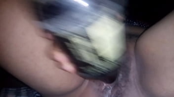 Preview 1 of Ane Mal Six - Cojiendo squirting bottle
